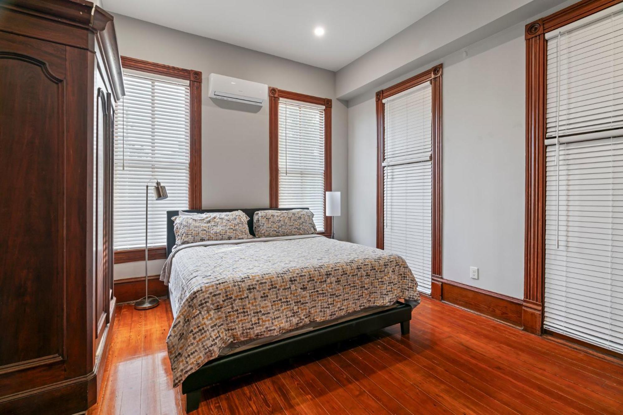 Historic Galveston Family Beach Home With 3 King Beds Εξωτερικό φωτογραφία