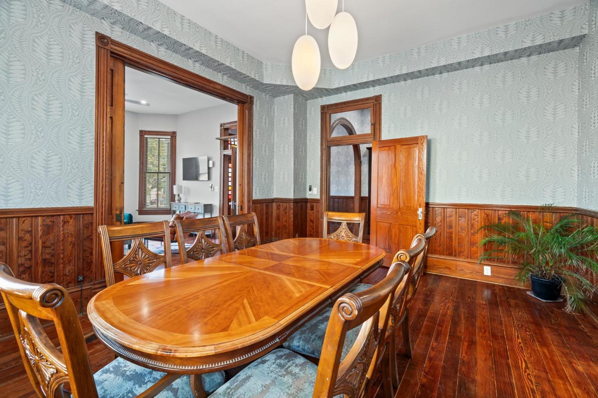 Historic Galveston Family Beach Home With 3 King Beds Εξωτερικό φωτογραφία