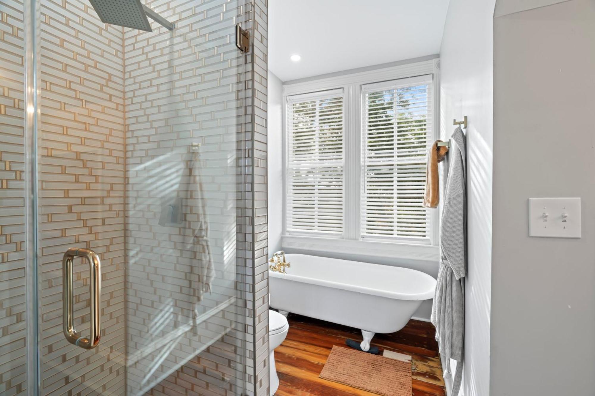 Historic Galveston Family Beach Home With 3 King Beds Εξωτερικό φωτογραφία