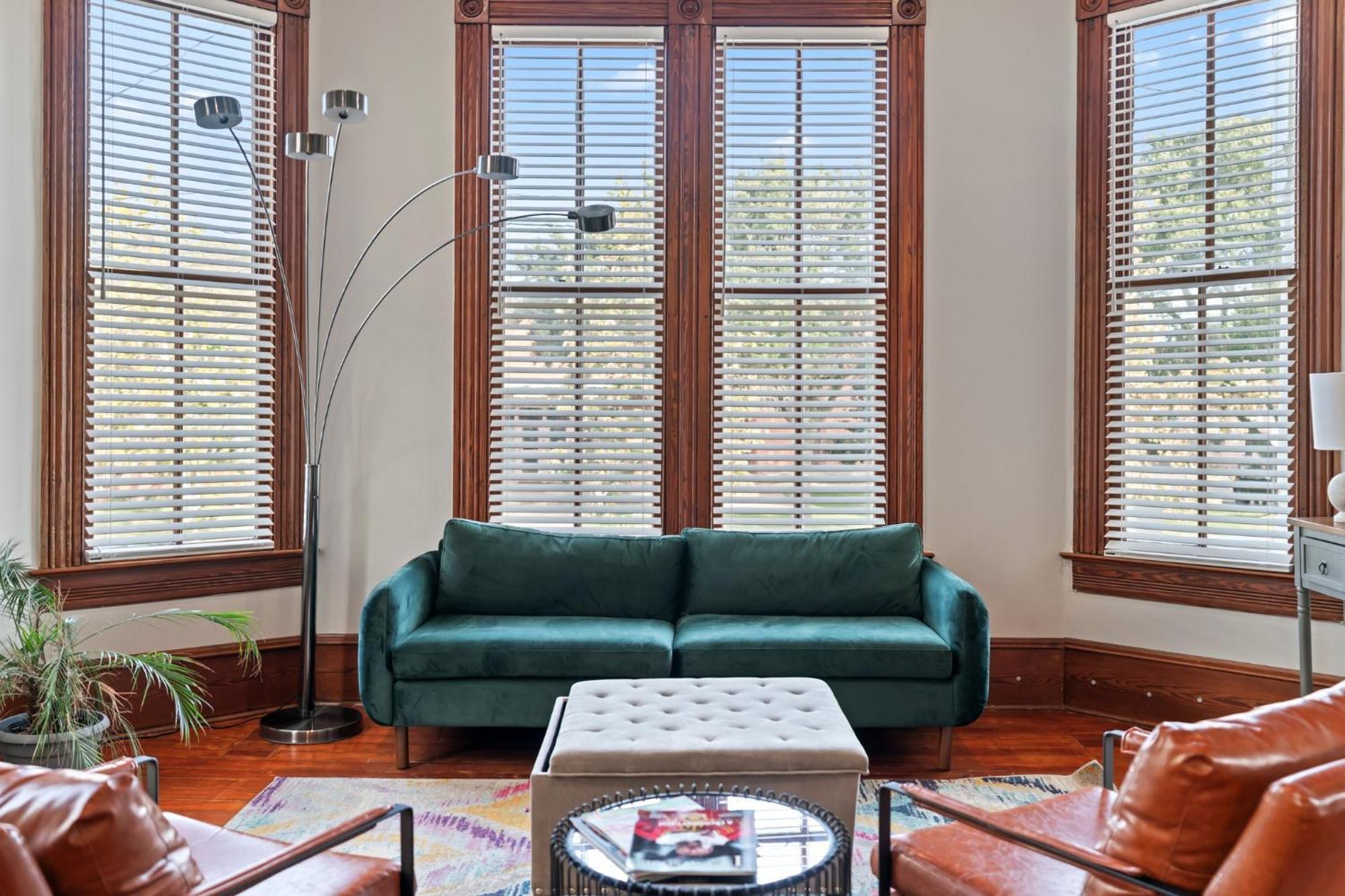 Historic Galveston Family Beach Home With 3 King Beds Εξωτερικό φωτογραφία